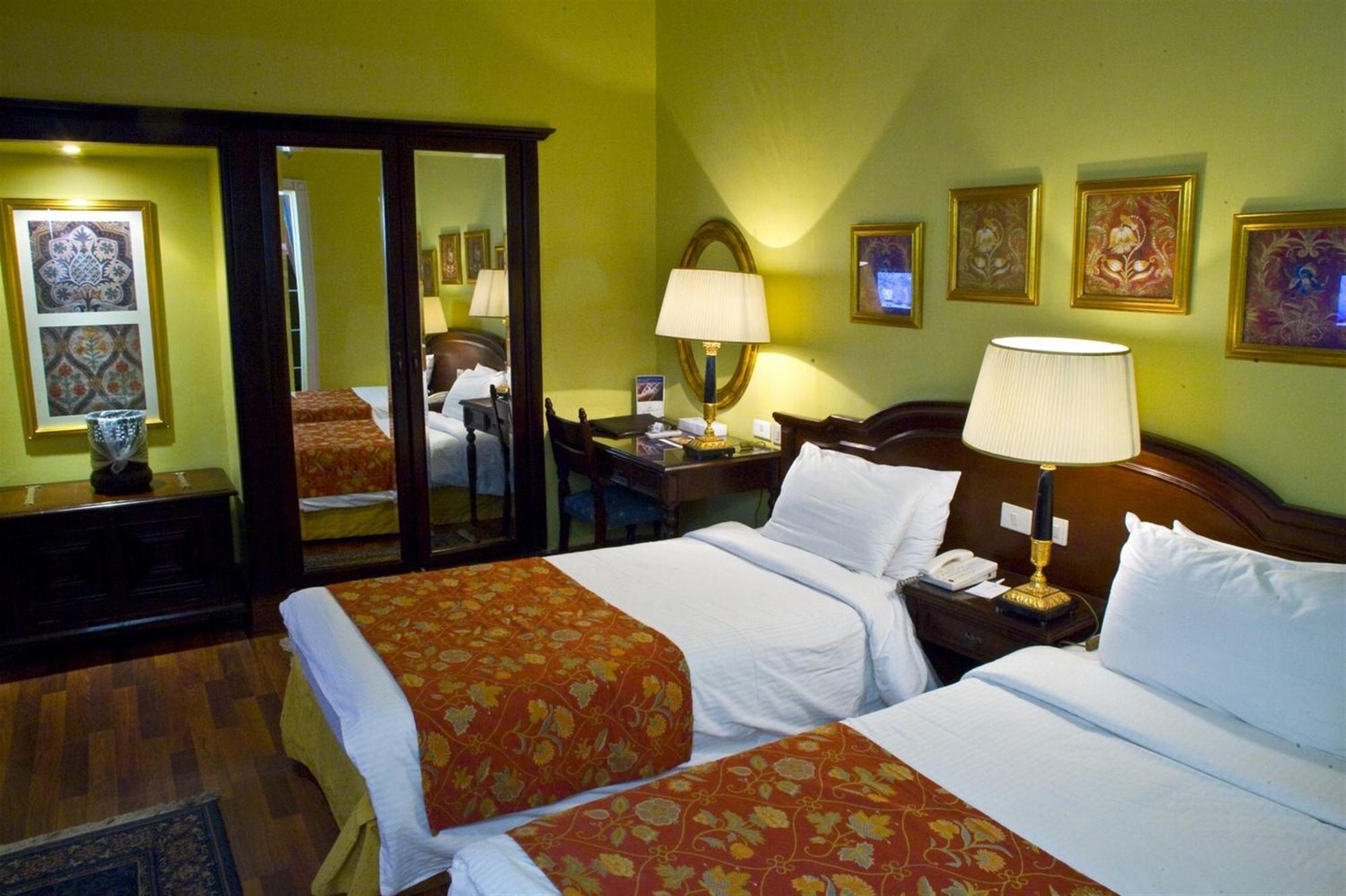 Helnan Auberge Fayoum Екстериор снимка