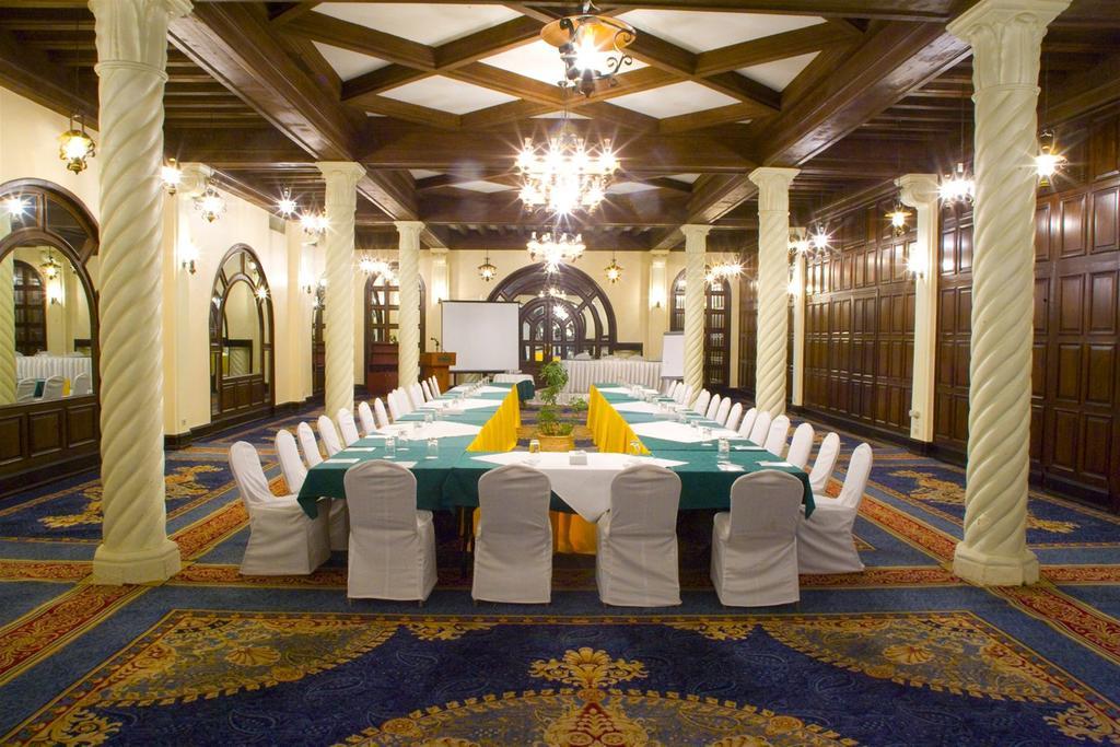 Helnan Auberge Fayoum Екстериор снимка