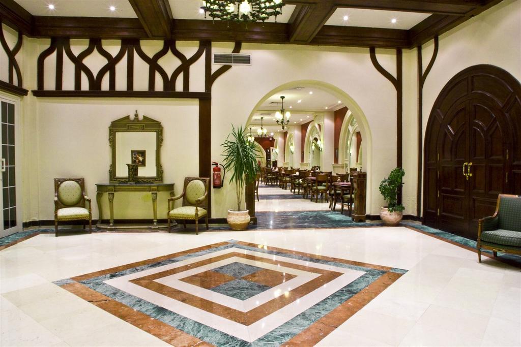 Helnan Auberge Fayoum Екстериор снимка