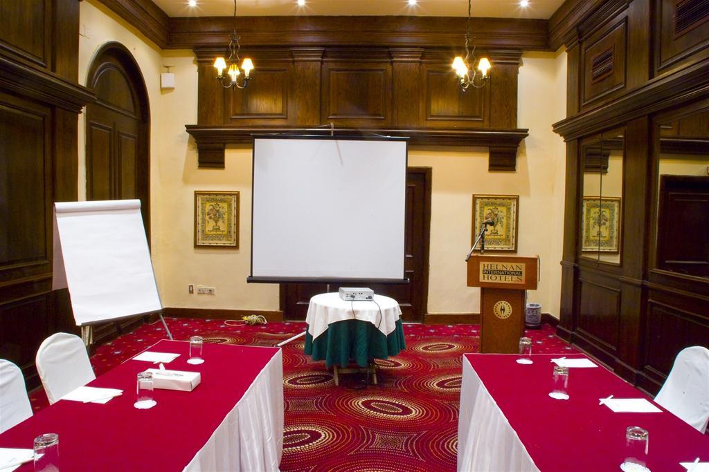Helnan Auberge Fayoum Екстериор снимка
