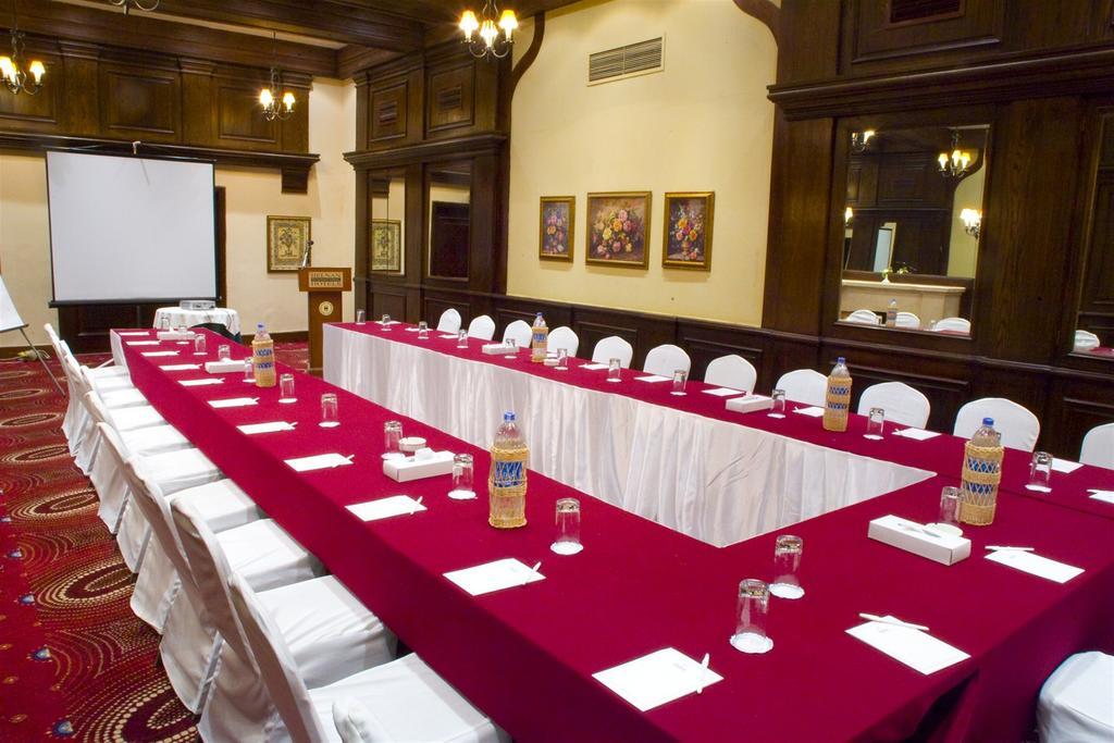 Helnan Auberge Fayoum Екстериор снимка