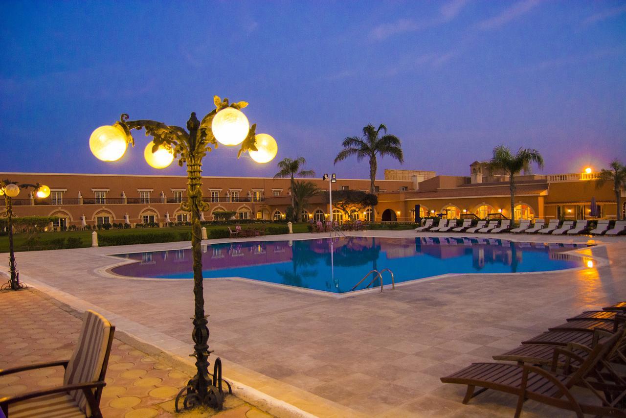 Helnan Auberge Fayoum Екстериор снимка