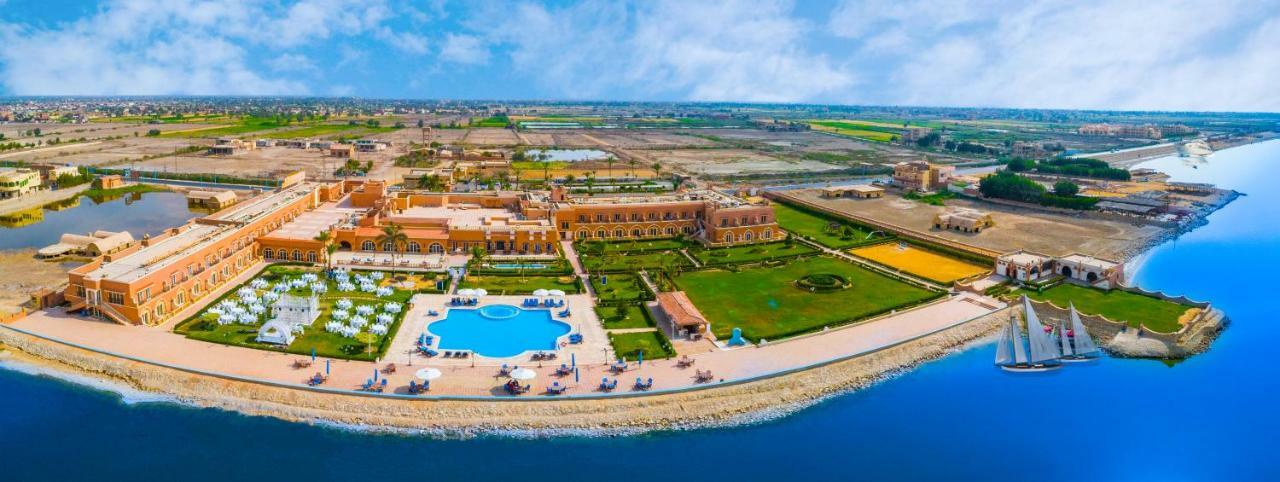 Helnan Auberge Fayoum Екстериор снимка